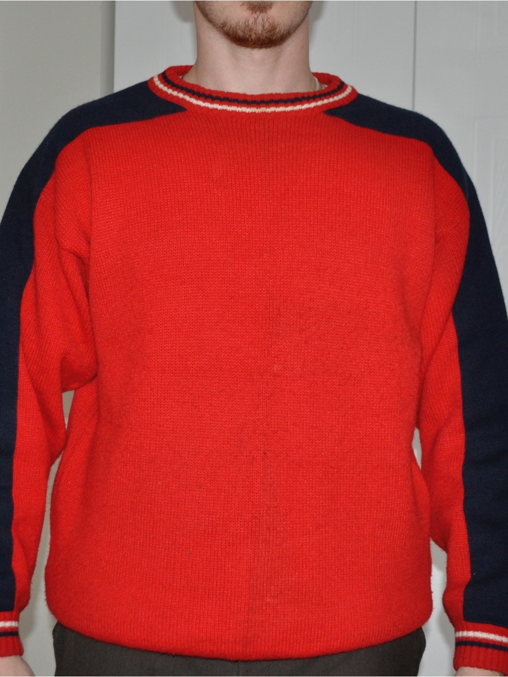 Men's Contrast Crewneck Sweater in Red and Navy - Picture 2 of 4